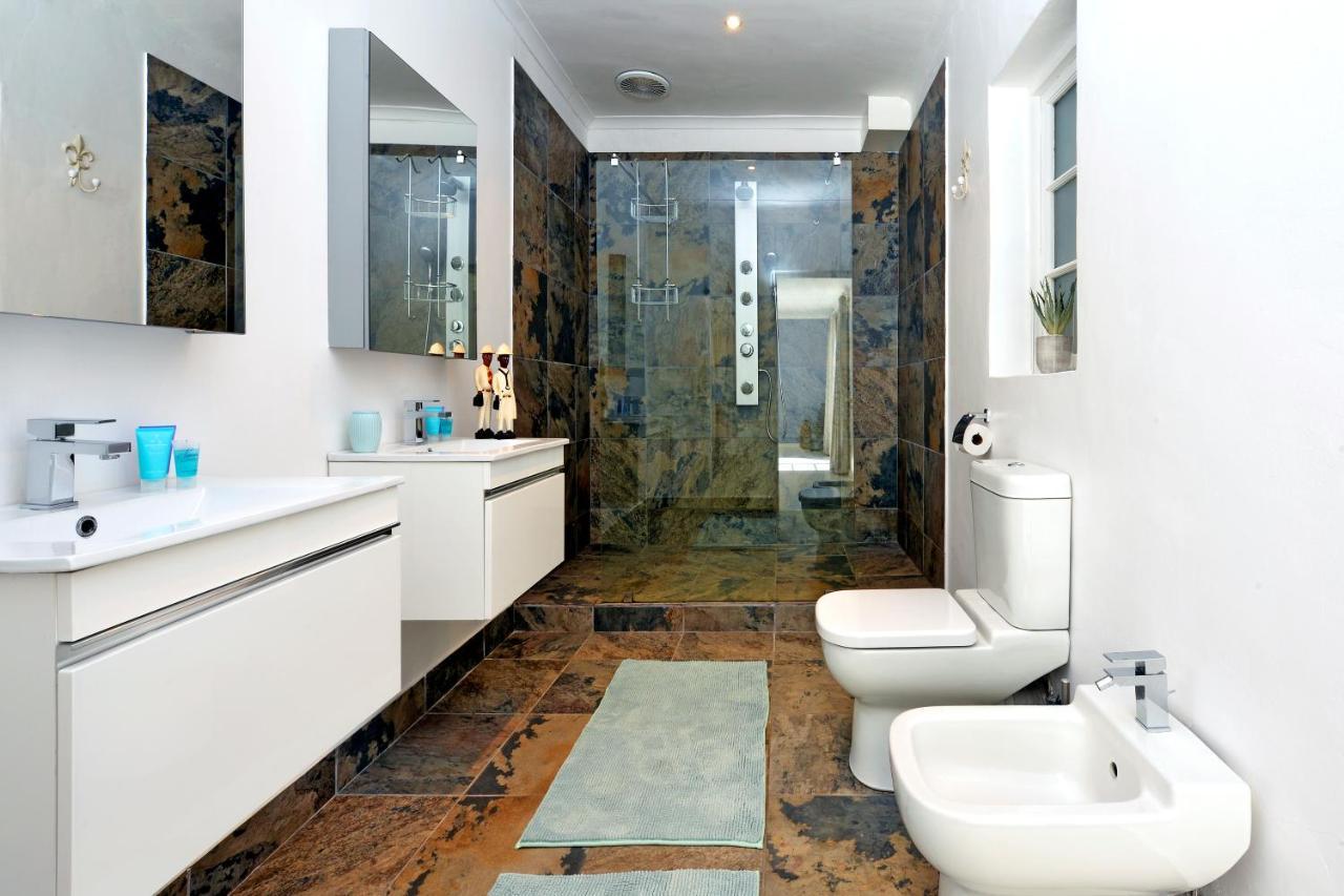 La Ferme Guesthouse (Adults Only) Franschhoek Luaran gambar